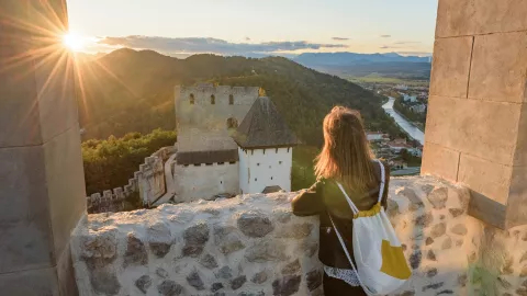 Women looking on mountains